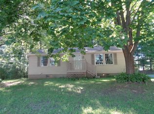 1 Hanover Rd, Wilton, NY 12831
