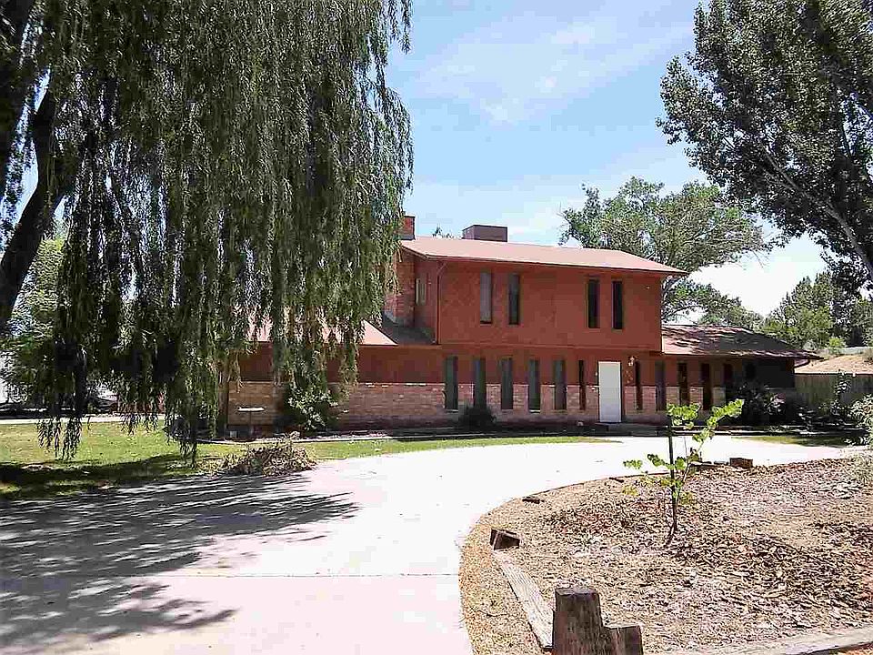 1st image of 826 Lanai Dr