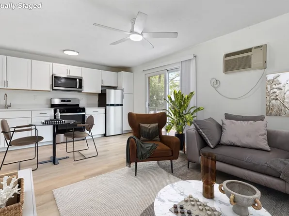 55 Broad St APT 3, Lynn, MA 01902