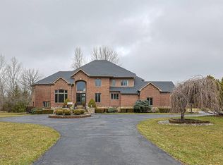 2822 Golden Fox Trl, Lebanon, OH 45036