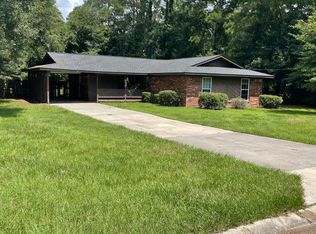 16 Dogwood St, Hinesville, GA 31313