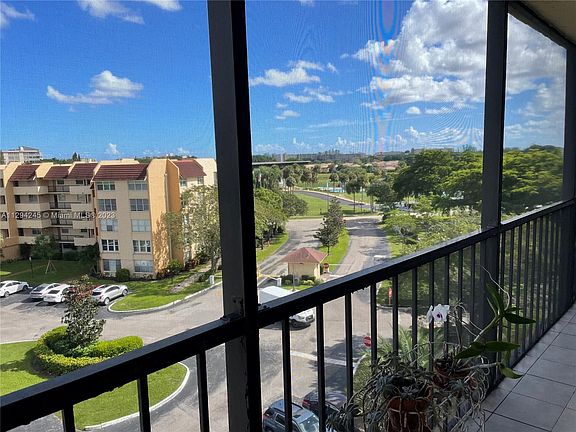 5th image of 3821 Environ Blvd APT 602