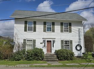 4 Little Ireland Rd, Starrucca, PA 18462