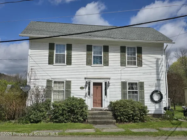 4 Little Ireland Rd, Starrucca, PA 18462