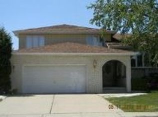 18302 Clyde Ave, Lansing, IL 60438