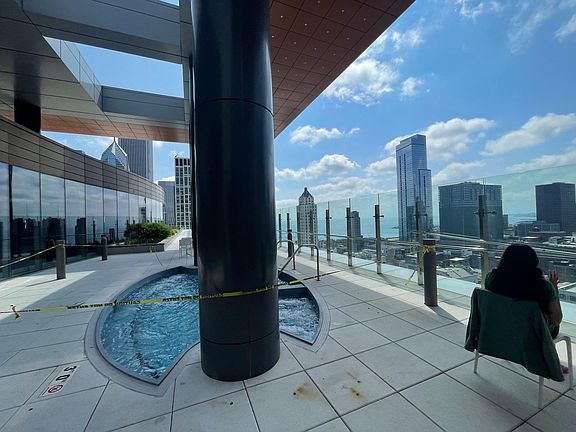 4th image of 165 N Canal St #2019