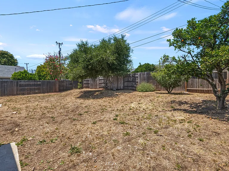 Spacious backyard