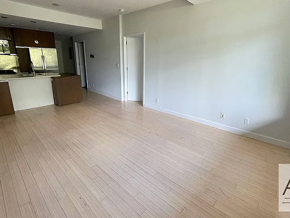 2nd image of 601 Ocean Pkwy #6