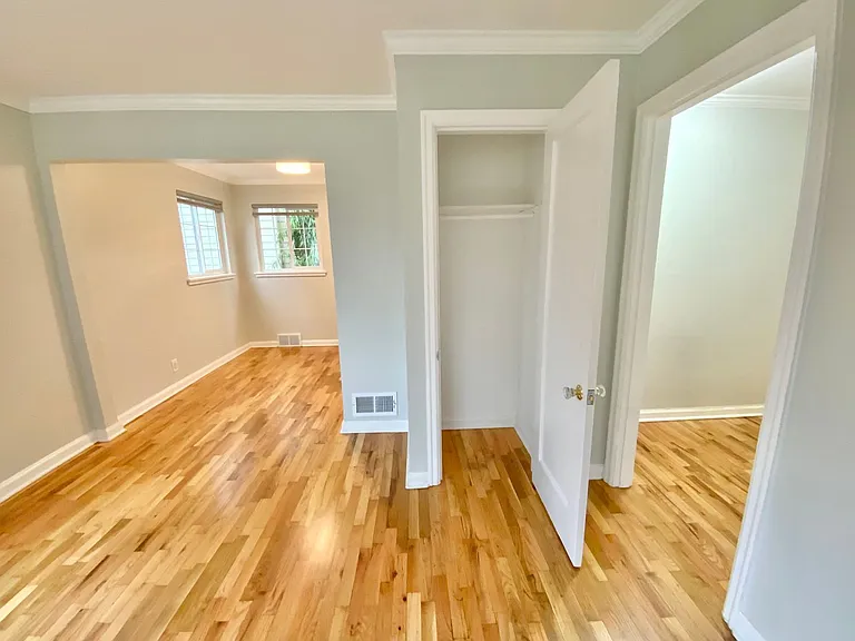 3925 SE Boise St — Photo 27