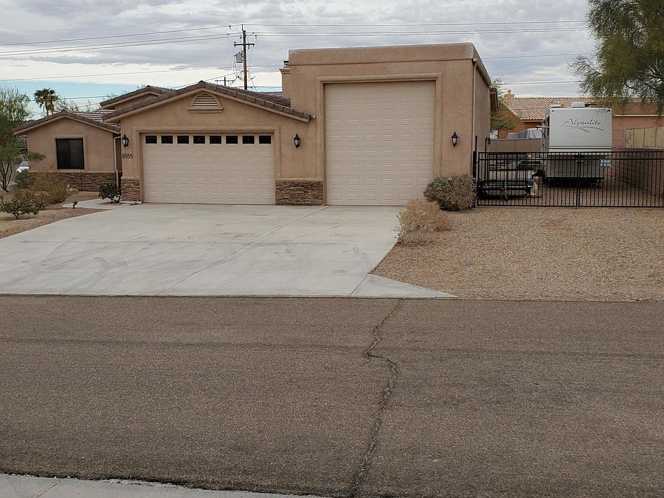 1st image of 1655 Diamond Dr
