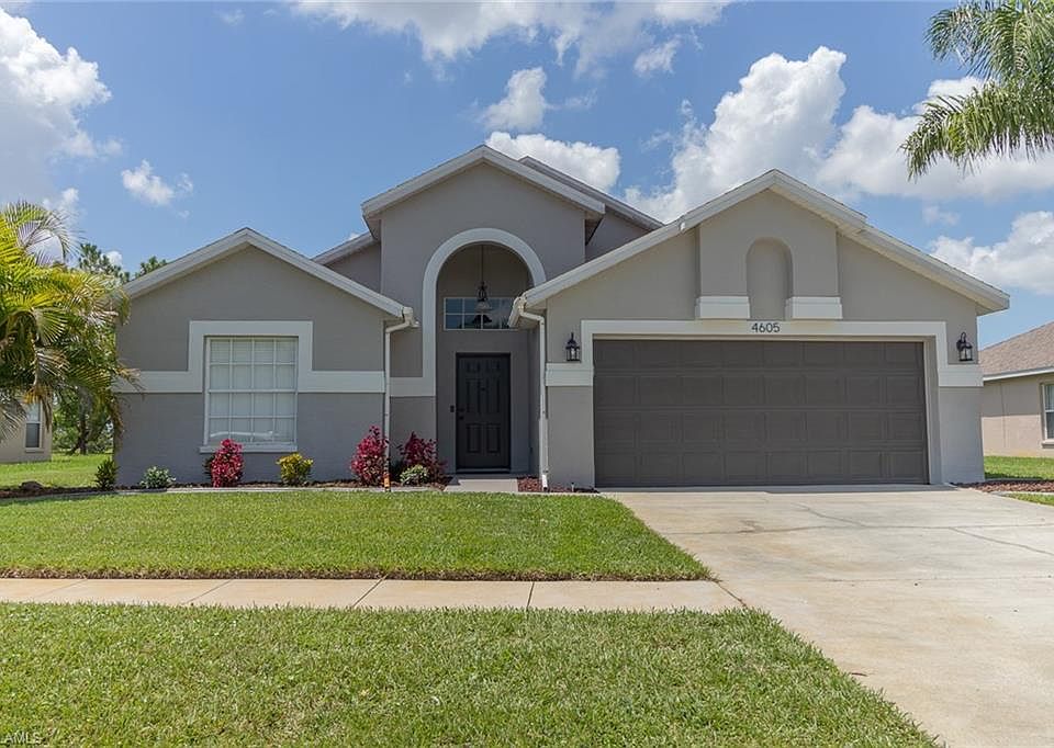 1st image of 4605 Varsity Cir