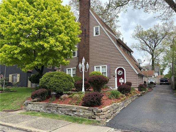 1916 Frazer Ave NW, Canton, OH 44709