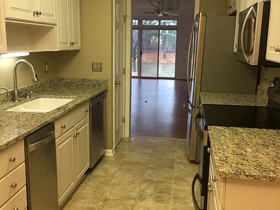 2nd image of 211 Persimmon Dr