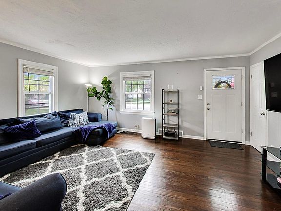 3rd image of 18532 Klimm Ave