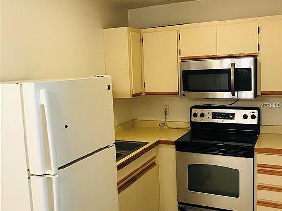 3rd image of 2280 Florida Dr APT 2