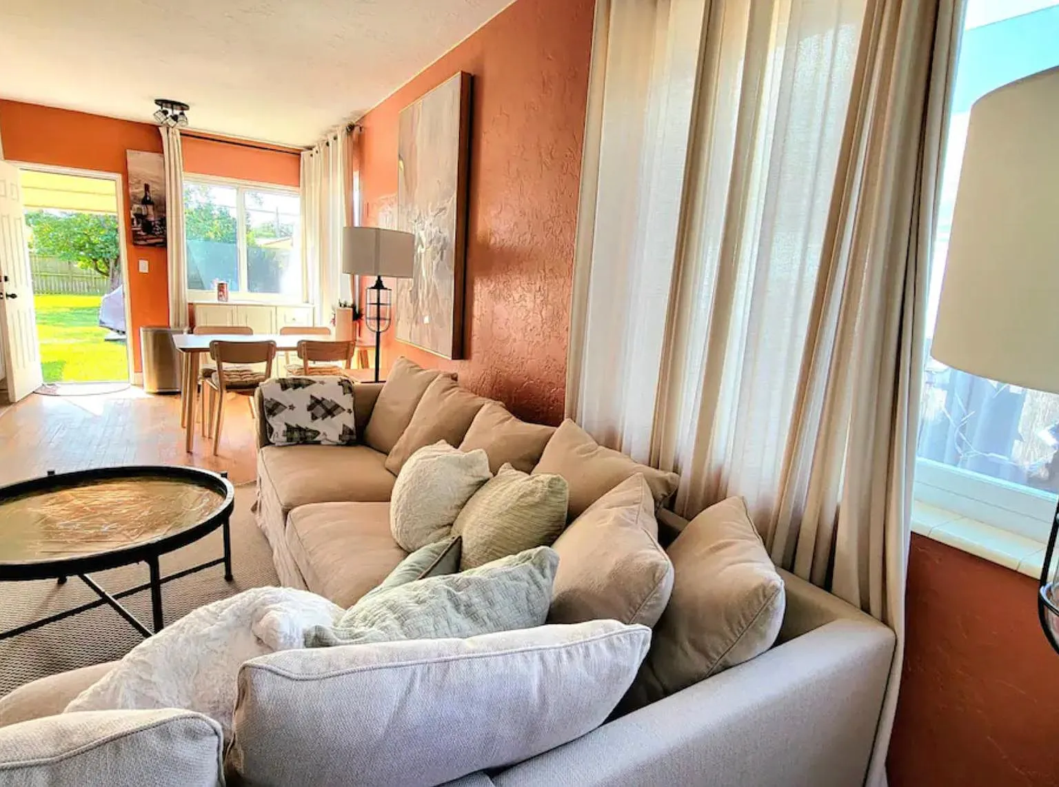 1720 Fletcher St — Photo 1