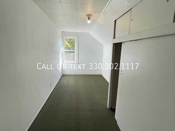 3rd image of 1228 Pondview Ave #5