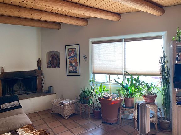 4th image of 417 Liebert Street