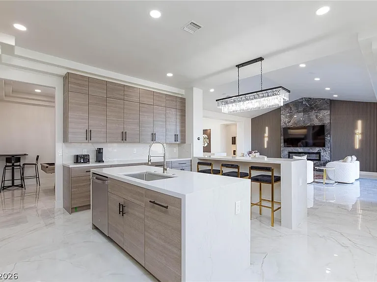 6525 Ponderosa Way — Photo 18