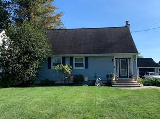 67 Main Blvd, Ewing, NJ 08618