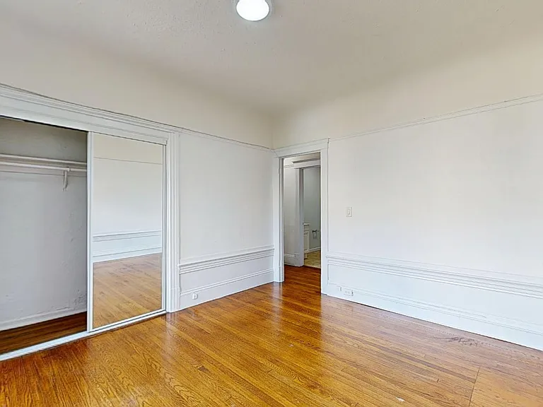 720 Jones St #27 — Photo 5