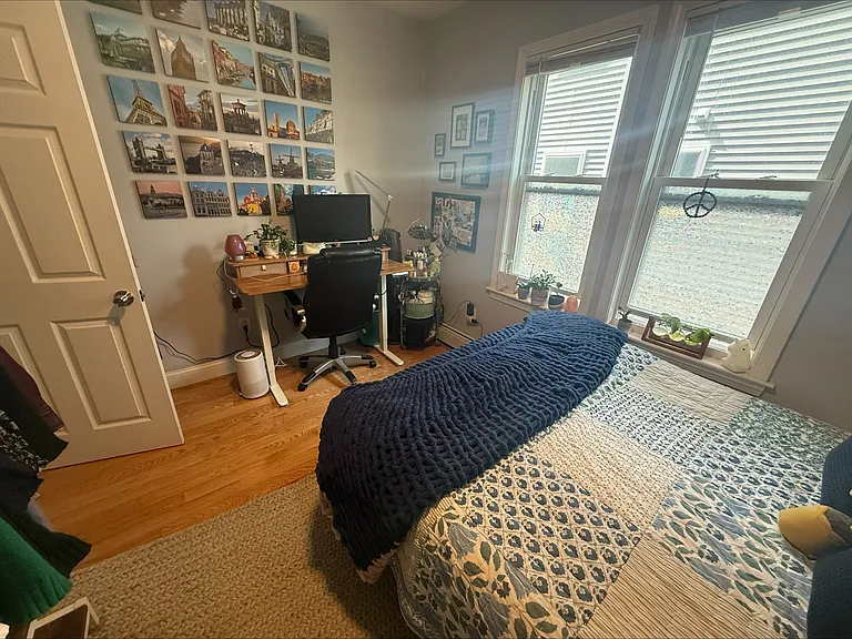 29 Waverly St #1 — Photo 16