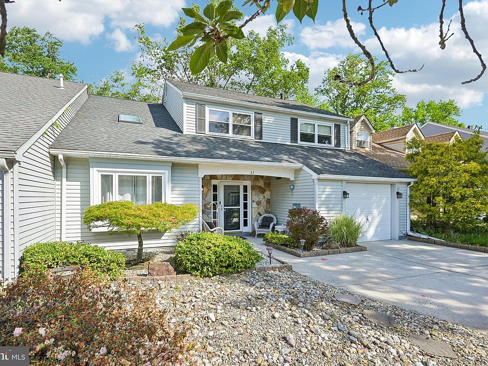 1st image of 23 Wynnewood Dr