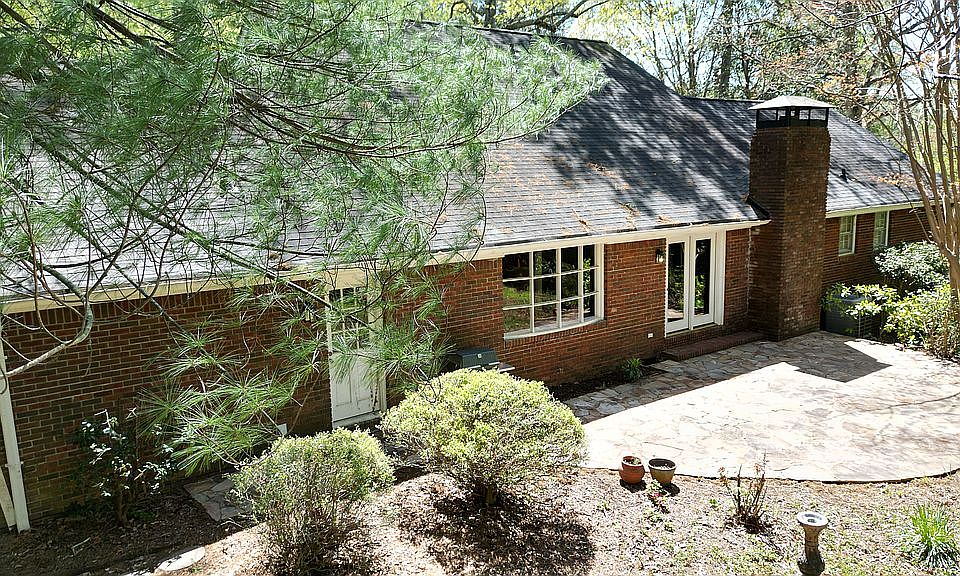 2218 Peeler Rd, Dunwoody, GA 30338 Zillow