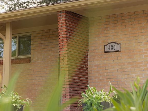 2nd image of 430 Cody Dr