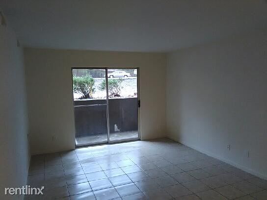 1st image of 162 Richardson Pl APT 4