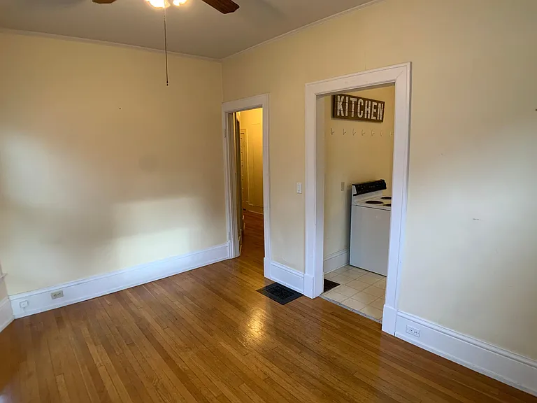 16 Union Ave NE #1 — Photo 7