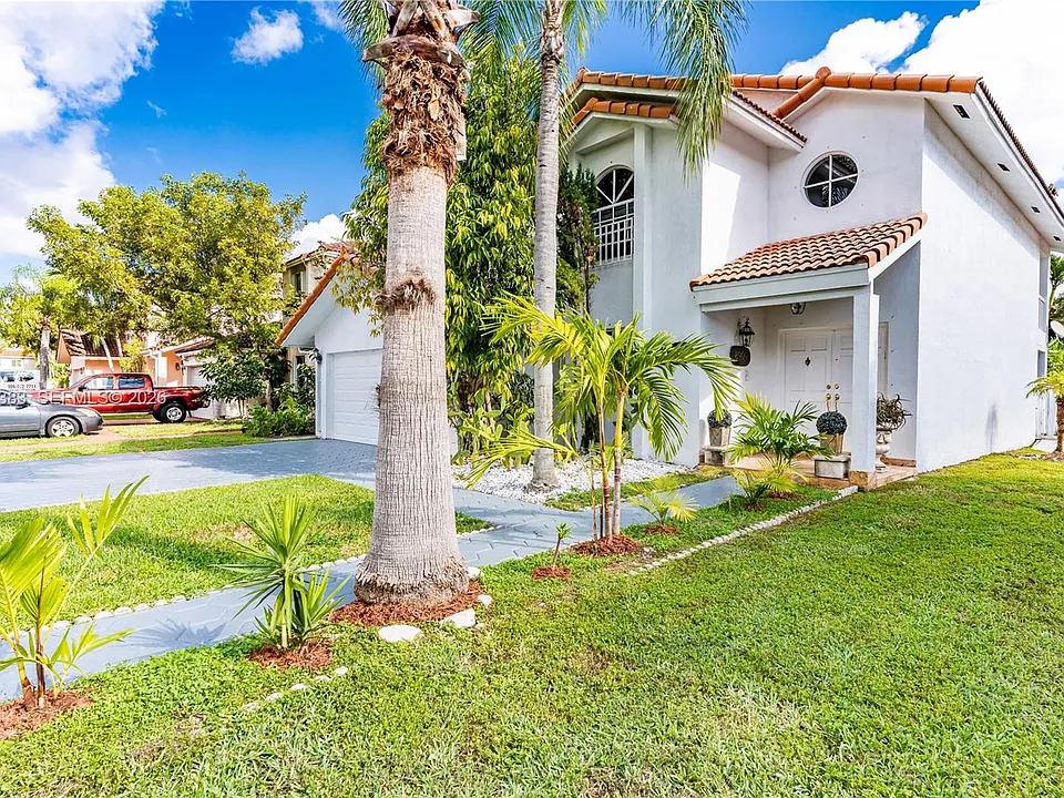 8909 SW 108th Circle Ct