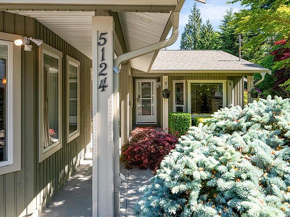 2nd image of 5124 Hammond Bay Rd
