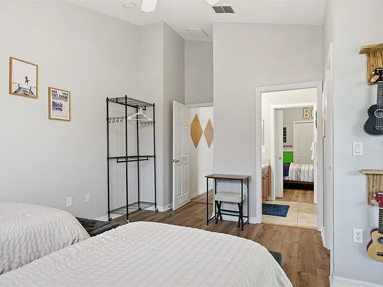 6731 Arroyo Dr — Photo 31