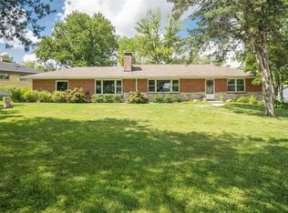 10601 Lavinia Dr, Saint Louis, MO