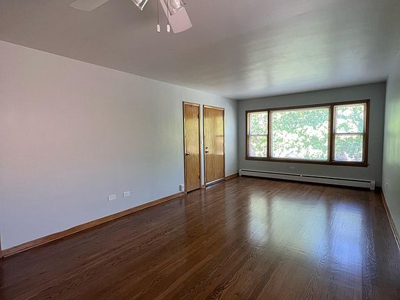 2nd image of 5053 N Menard Ave Unit 2