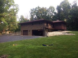 24345 S Dorothy Dr, Crete, IL 60417