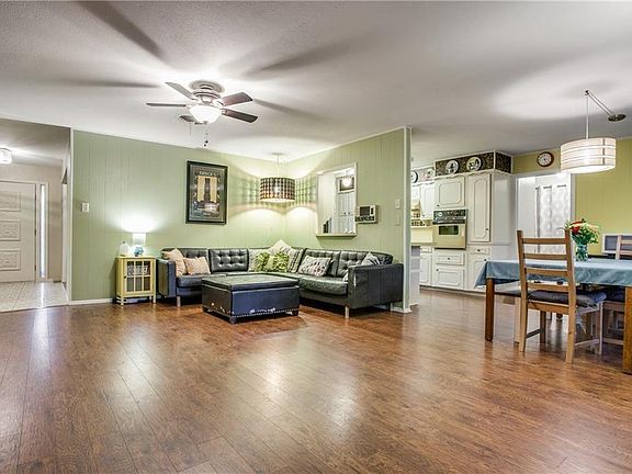 4th image of 1315 Dartmouth Pl