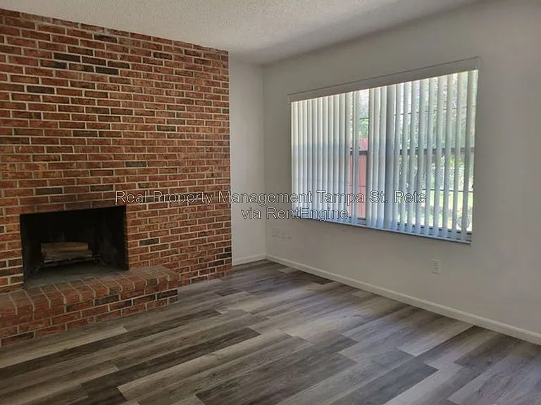 8144 Omaha Cir — Photo 11