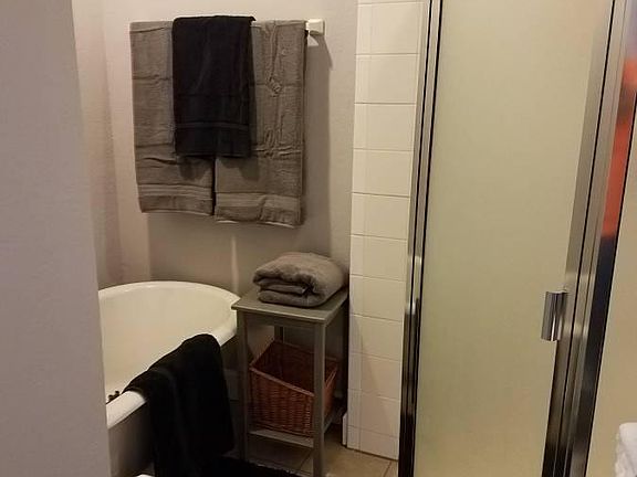 5th image of 1214 N Logan St #1