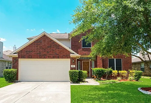 2032 Creek Shore Ln Photo 1