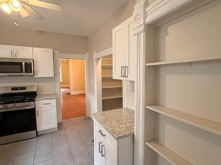 2230 N Ogden St — Photo 6