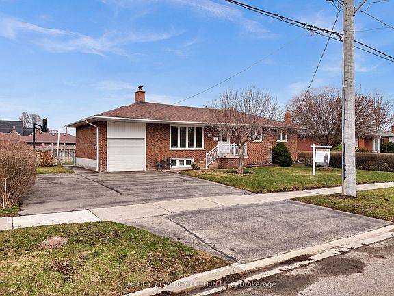 2nd image of 2553 Stillmeadow Rd