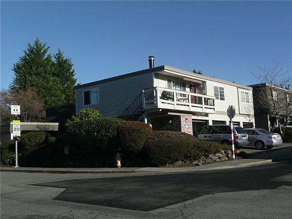 2nd image of 14302 NE 7th Pl