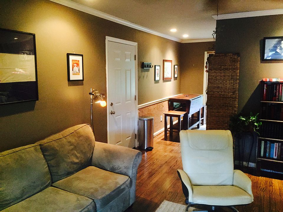 LR, front door, kitchen