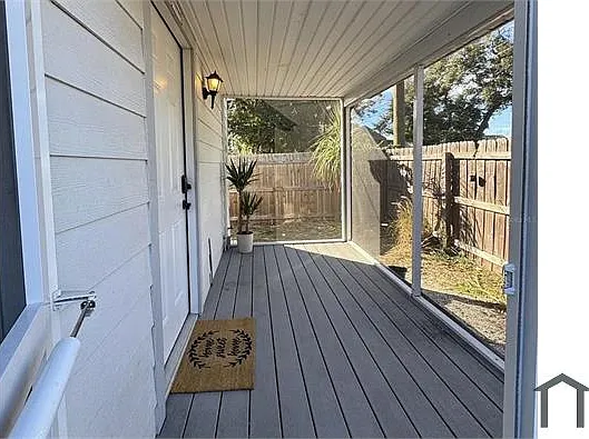 4133 3rd Ave N #STUDIO — Photo 8