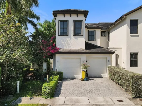 22405 SW 102nd Ave, Miami, FL 33190