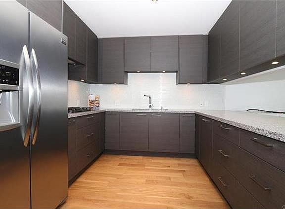 2nd image of 7793 Skyhill Dr