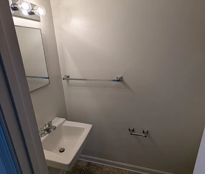 65 Pleasant Hill Rd #B — Photo 6