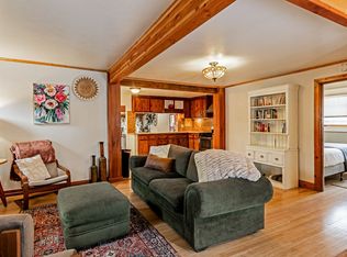 1062 NW Columbia St, Bend, OR 97703